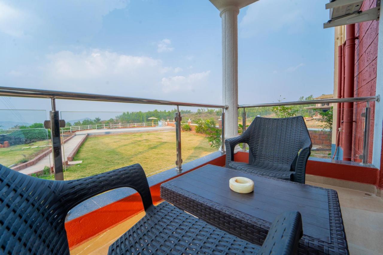 Vrindavan Resort Mahābaleshwar Exterior foto