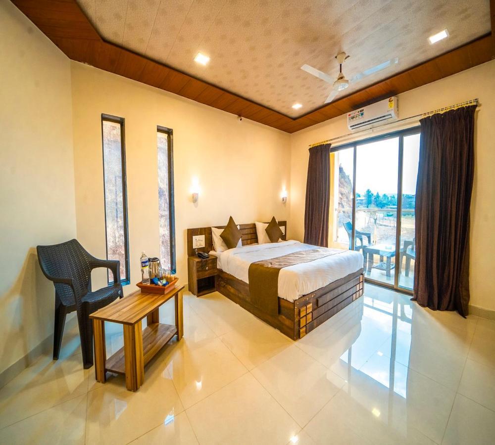 Vrindavan Resort Mahābaleshwar Exterior foto