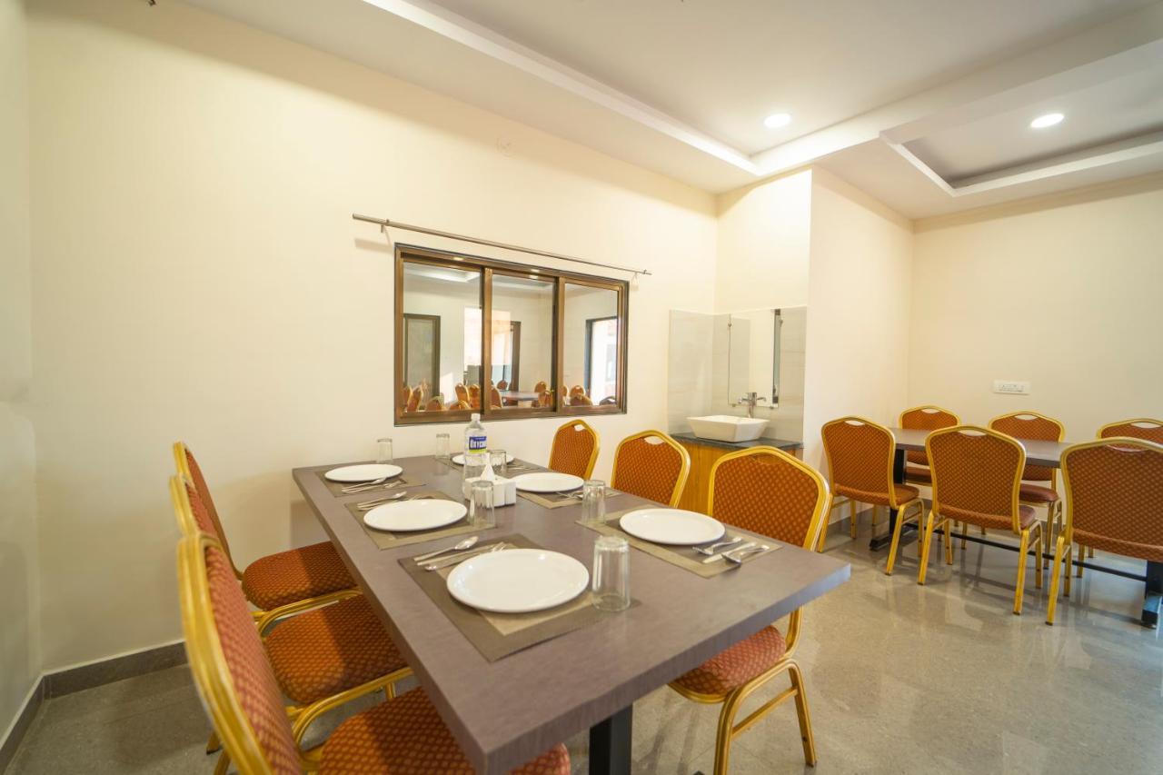 Vrindavan Resort Mahābaleshwar Exterior foto